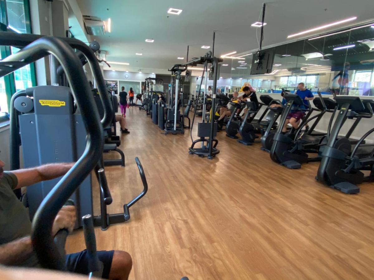 Barra Da Tijuca - 508 - De Frente Para Maravilhosa Piscina - Estacionamento Gratuito - Academia Comphania Atletica - Balsa Para Praia Gratis - Microondas - Geladeira Grande - Recepcao 24Horas - Wi-Fi - Com Pia Río de Janeiro Exterior foto